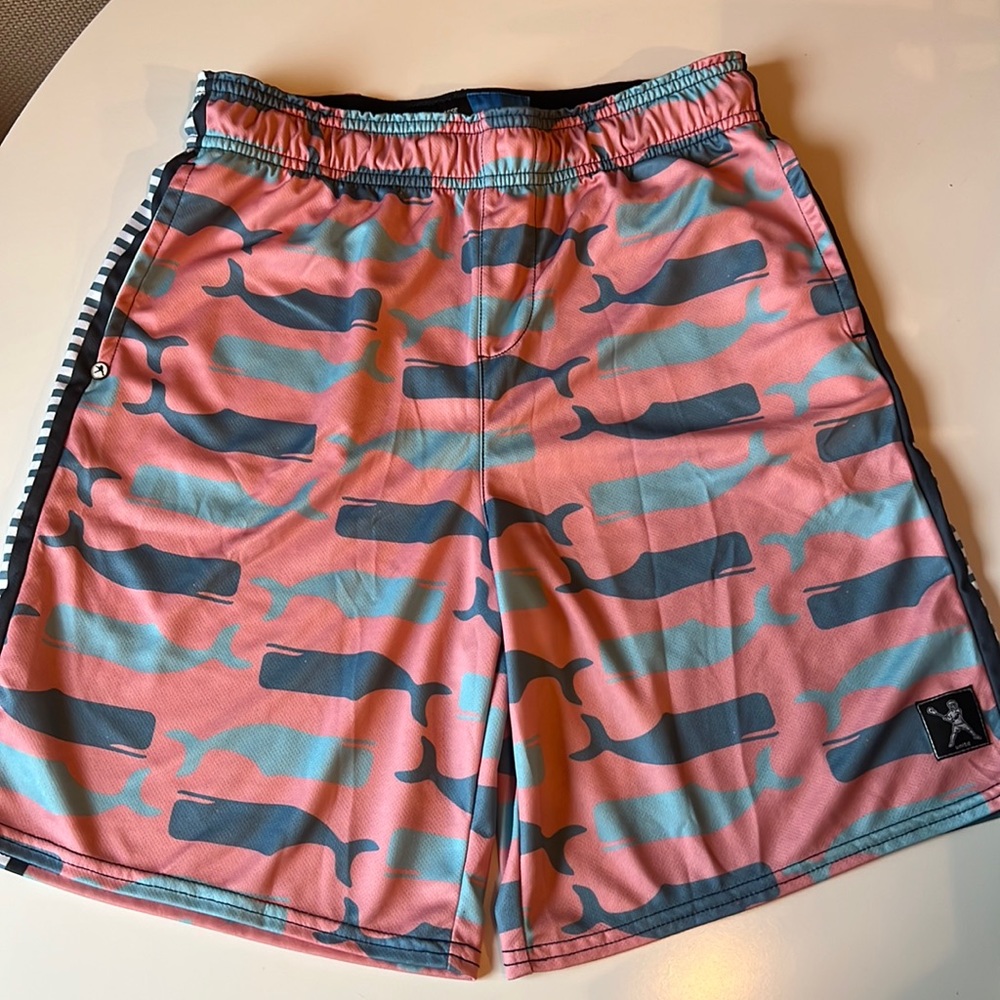 Nantucket red/pink whale lacrosse shorts. Size youth XL. Excellent condition